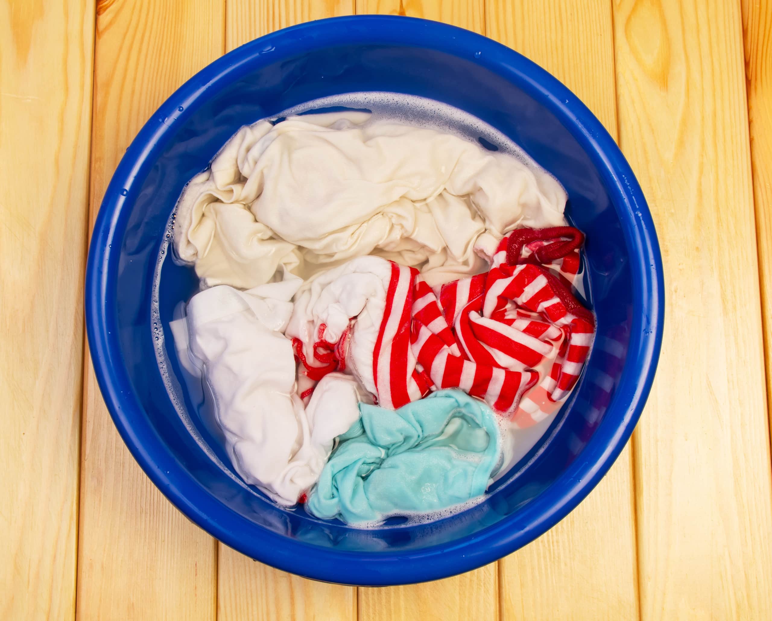 Washing,The,Laundry,Manual,On,Wooden,Table